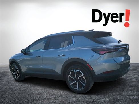 New 2026 Chevrolet Equinox EV LT image 6