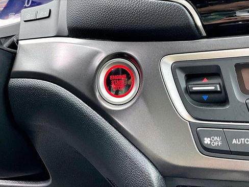 Used 2025 Honda Passport EX-L image 27