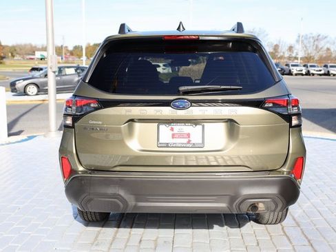 Certified 2025 Subaru Forester Premium image 4