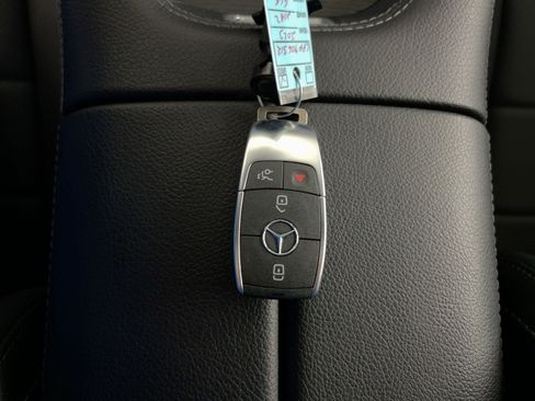 Certified 2023 Mercedes-Benz GLE 350 4MATIC image 33