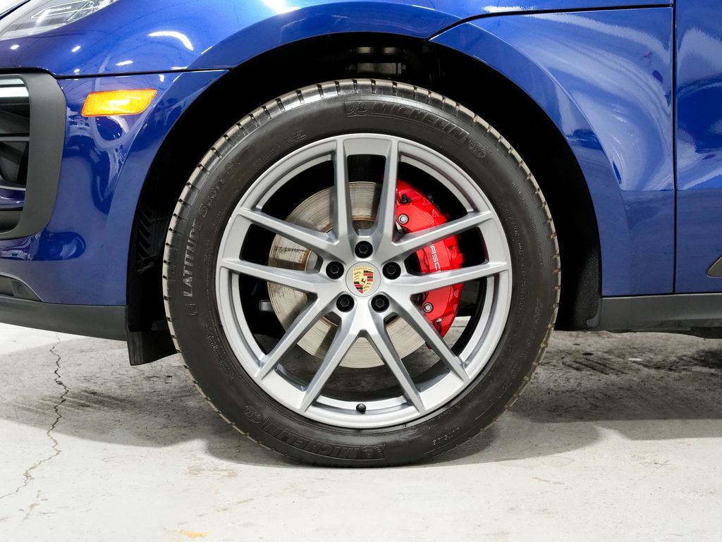 Used 2023 Porsche Macan S AWD/4WD image 42