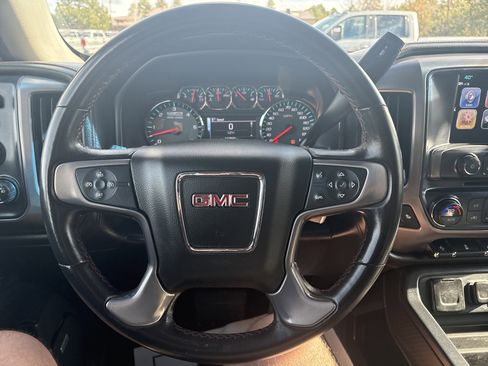 Used 2017 GMC Sierra 1500 SLT w/ All Terrain X Package image 26