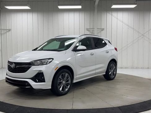 Used 2023 Buick Encore GX Select w/ Sport Touring Package AWD/4WD image 4