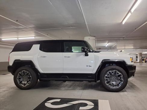 Used 2026 GMC Hummer EV SUV AWD/4WD image 4