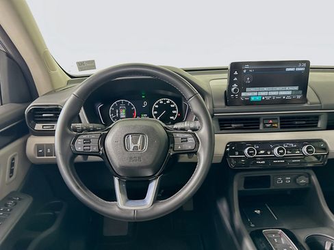 Used 2023 Honda Pilot EX-L image 17