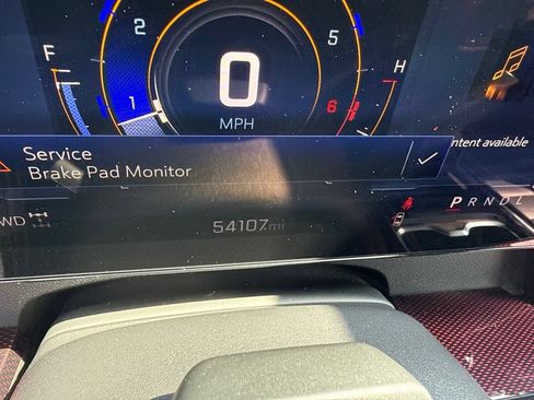 Used 2024 Chevrolet Traverse RS w/ LPO, Floor Liner Package AWD/4WD image 28