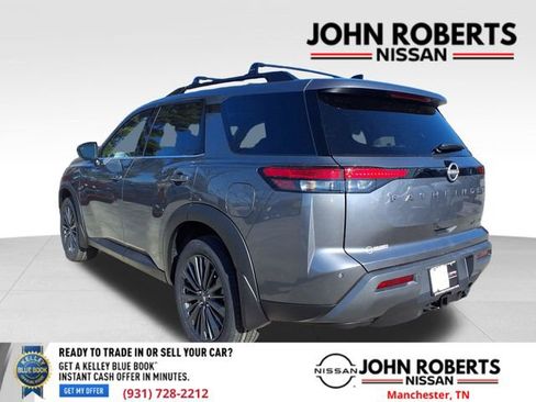 New 2026 Nissan Pathfinder SL w/ SL Premium Package AWD/4WD image 18