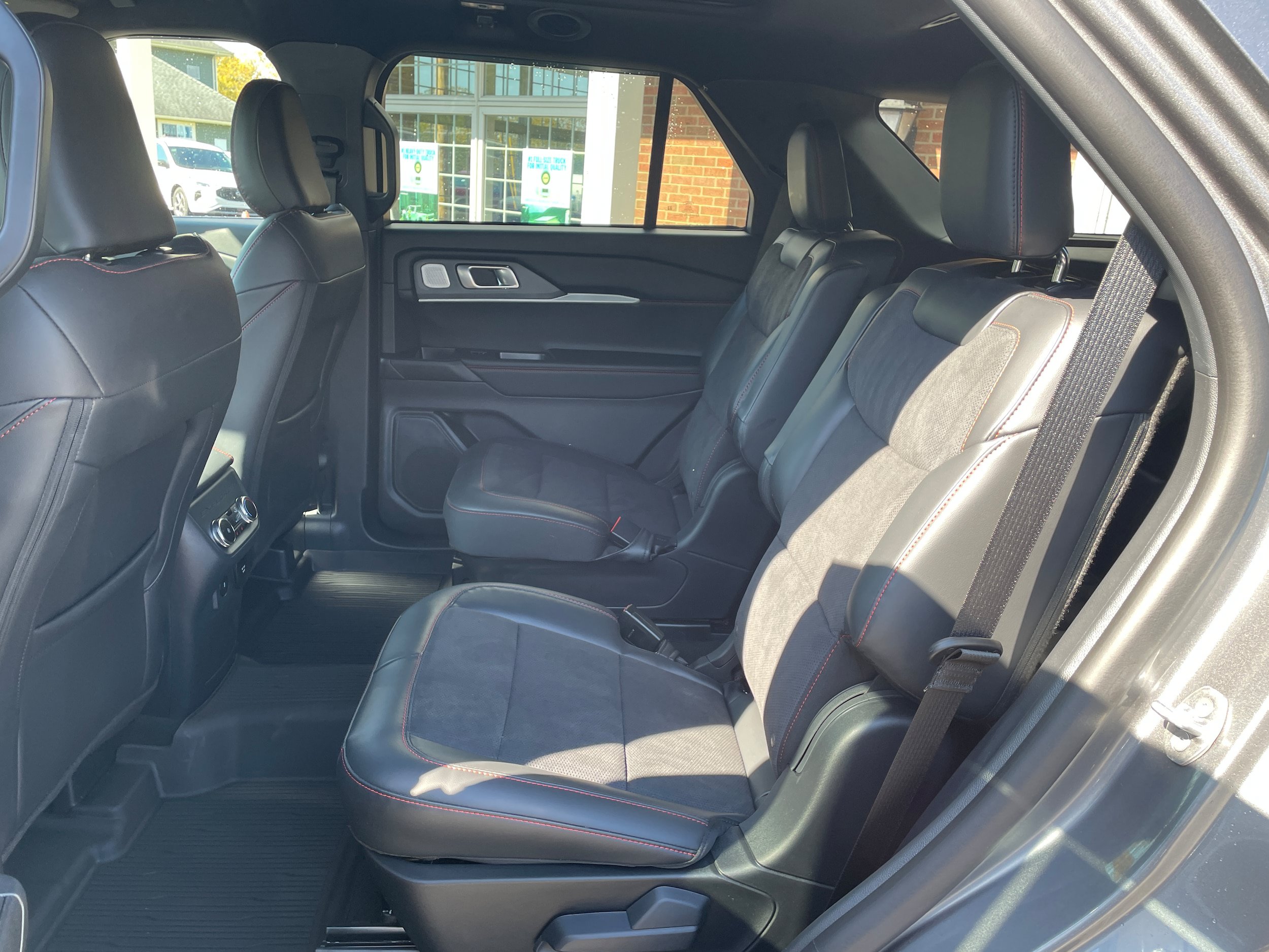 Certified 2026 Ford Explorer ST w/ Sun And Sound Package AWD/4WD image 12