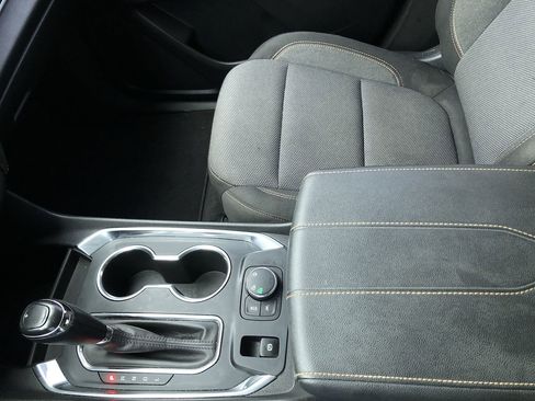 Used 2020 Chevrolet Traverse LT w/ LPO, Cargo Package image 18