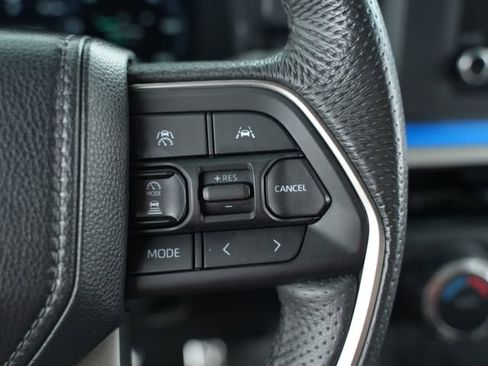 Used 2024 Toyota Tacoma TRD Sport RWD image 30