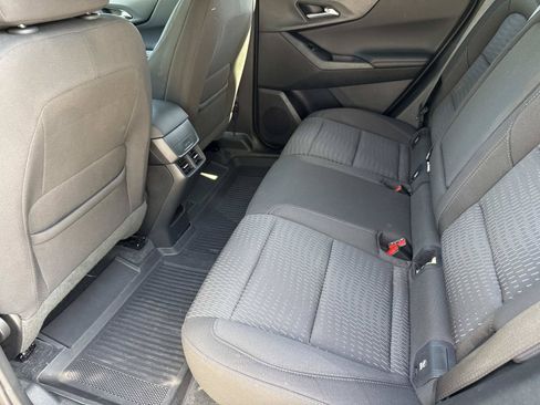 Used 2026 Chevrolet Equinox LT FWD image 10