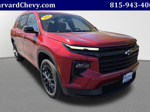Used 2025 Chevrolet Traverse LT w/ Midnight/Sport Edition FWD image 1