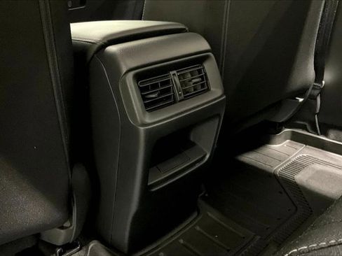 Used 2024 Honda CR-V LX image 34