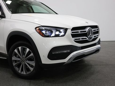 Used 2020 Mercedes-Benz GLE 350 4MATIC image 3