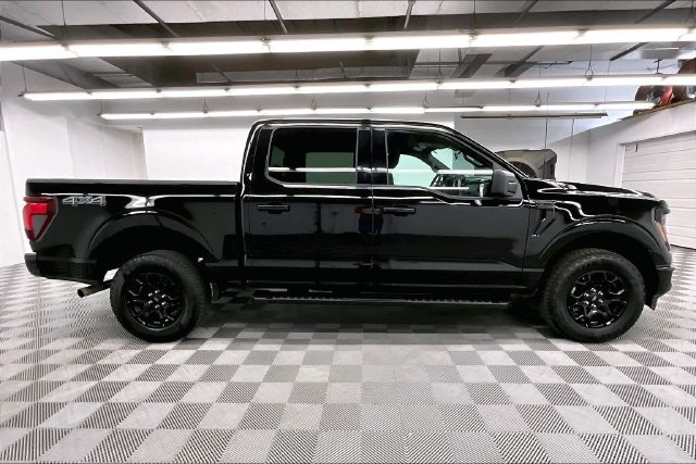Used 2025 Ford F150 XLT w/ Equipment Group 301A Standard AWD/4WD image 14