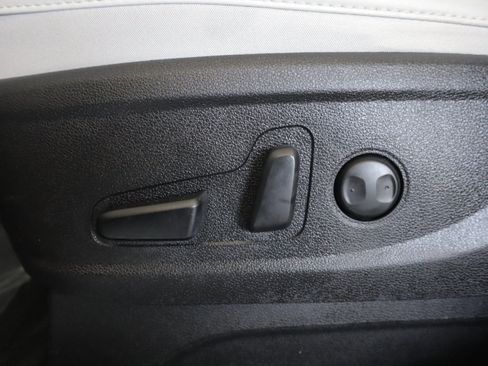 Used 2024 Kia Telluride S w/ S Sunroof Package AWD/4WD image 12
