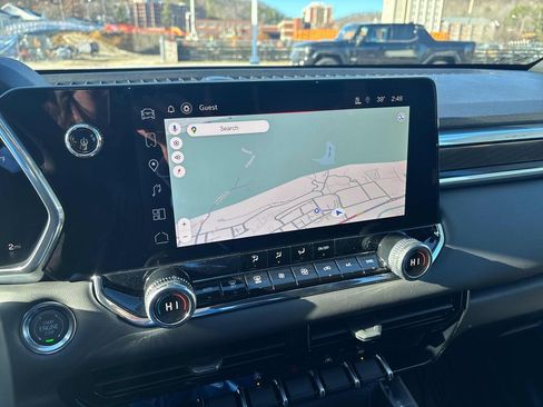 New 2026 GMC Canyon Elevation w/ Convenience Package image 18