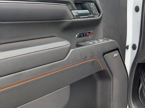Used 2022 GMC Sierra 1500 AT4 w/ AT4 Premium Package AWD/4WD image 15