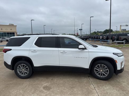 Used 2023 Chevrolet Traverse LT w/ LPO, Floor Liner Package image 18