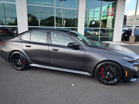 Used 2026 BMW M5 w/ Executive Package AWD/4WD image 8