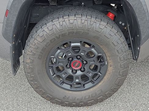 Used 2024 Toyota Tundra TRD Pro AWD/4WD image 7
