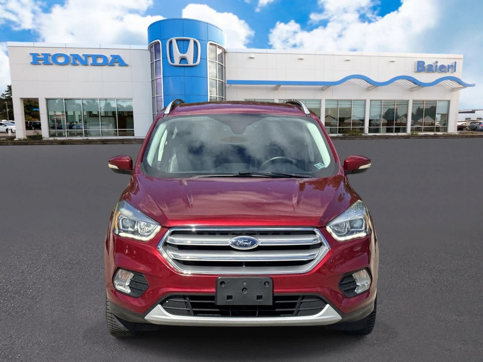 Used 2017 Ford Escape Titanium FWD image 8