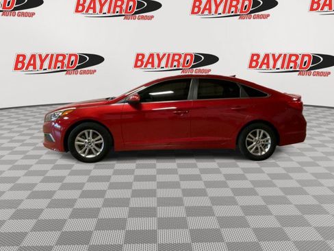 Used 2017 Hyundai Sonata SE FWD image 5