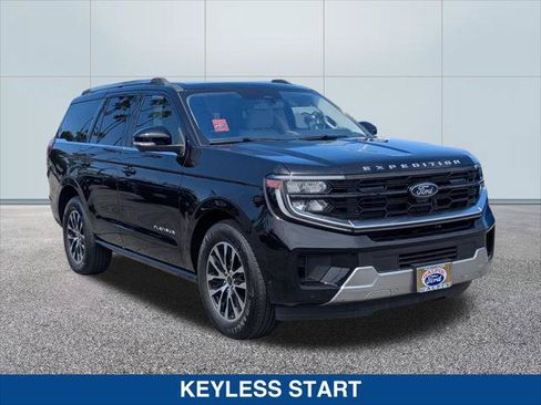 Certified 2025 Ford Expedition Platinum AWD/4WD image 7
