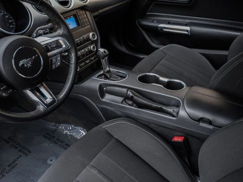 Used 2022 Ford Mustang GT RWD image 22