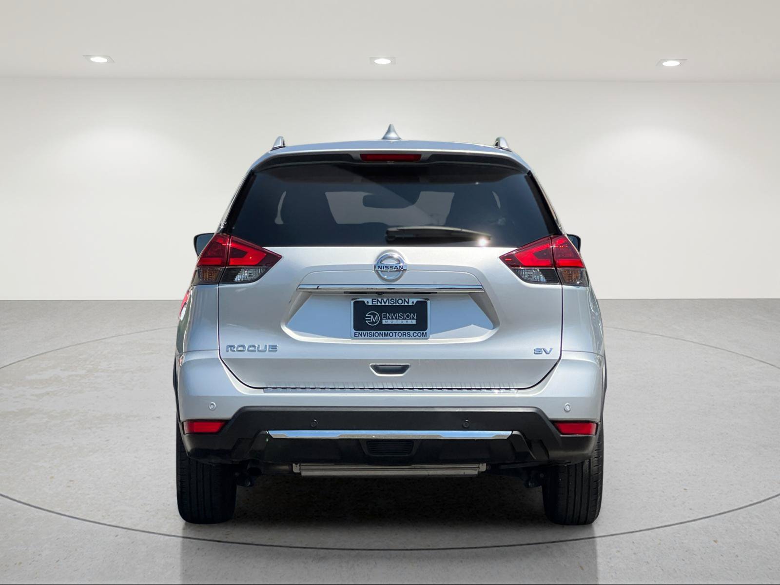 Used 2020 Nissan Rogue SV FWD image 4