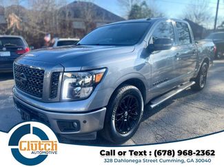 Used 2018 Nissan Titan SV w/ SV Convenience Package image 1