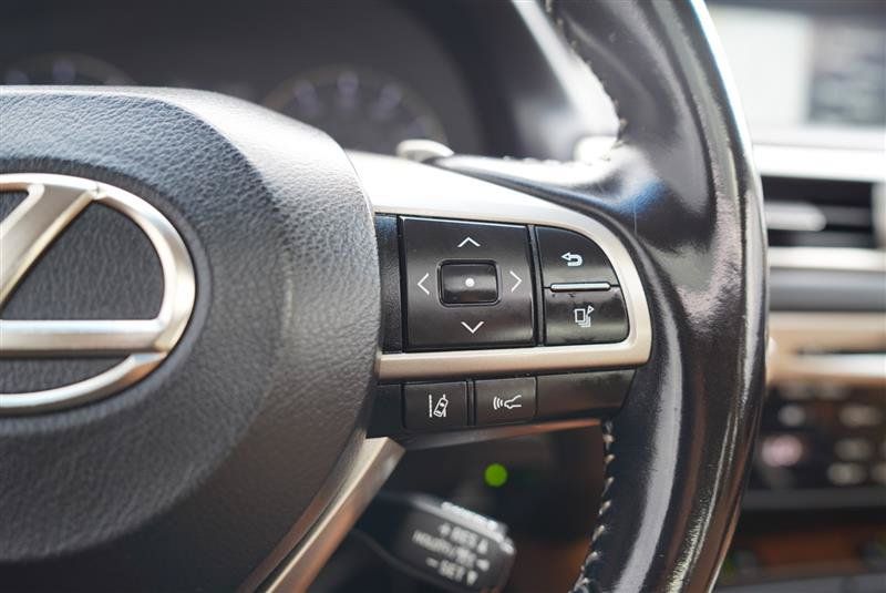 Used 2018 Lexus GS 350 AWD w/ Premium Package image 48