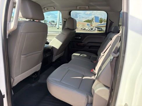 Used 2017 GMC Sierra 1500 SLT w/ Suspension Package, Off-Road image 13