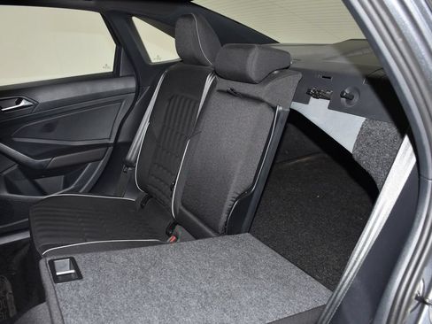Used 2024 Volkswagen Jetta Sport FWD image 29