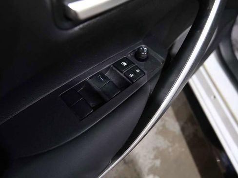 Used 2024 Toyota Corolla SE image 18
