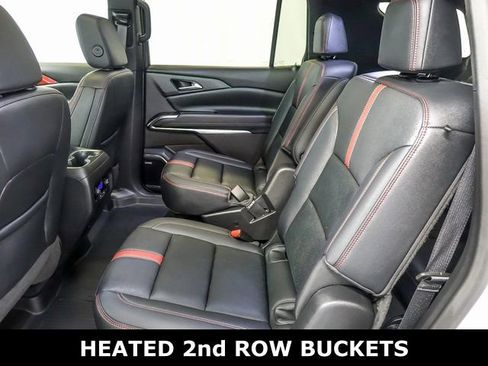 Certified 2024 Chevrolet Traverse RS image 15