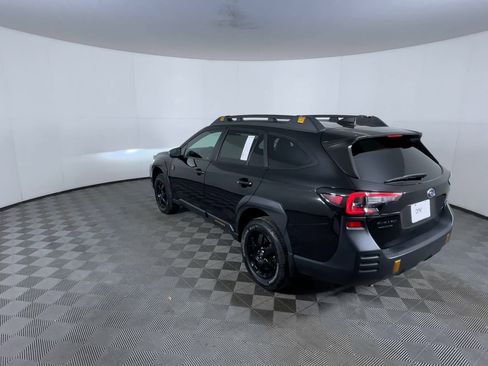 Used 2022 Subaru Outback Wilderness AWD/4WD image 7