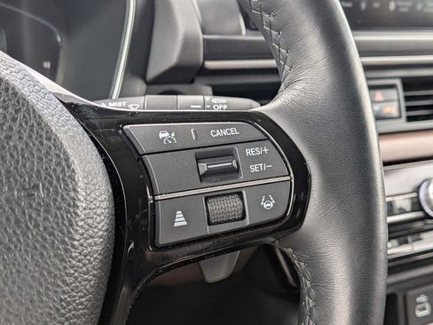 Certified 2024 Honda Pilot Elite image 24