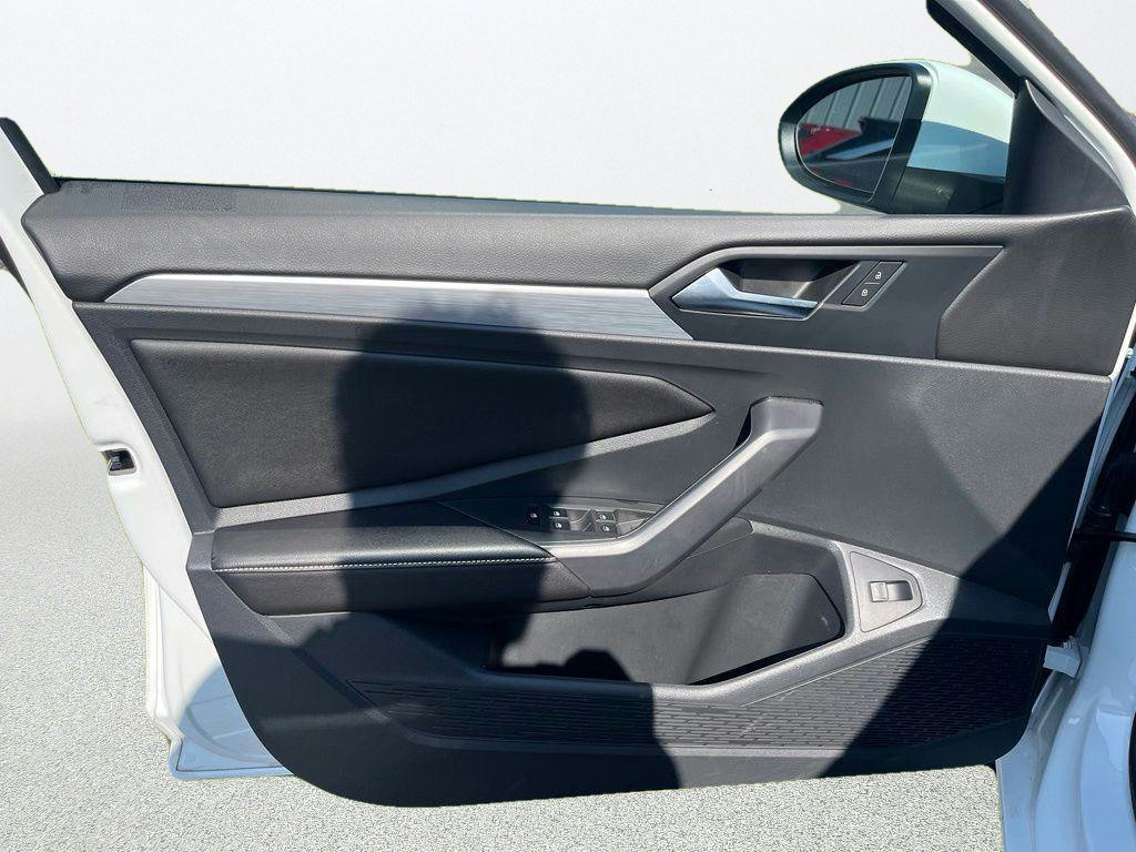 Certified 2026 Volkswagen Jetta S FWD image 10