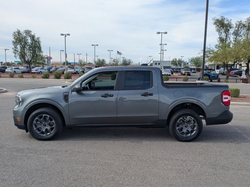 Used 2025 Ford Maverick XLT FWD image 2