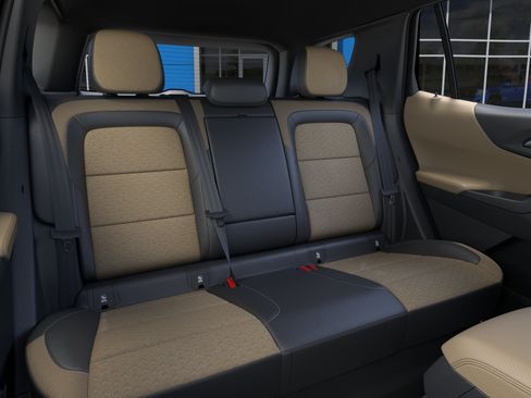 New 2027 Chevrolet Equinox ACTIV FWD image 18