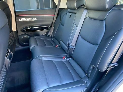 Used 2026 Genesis GV70 2.5T image 16