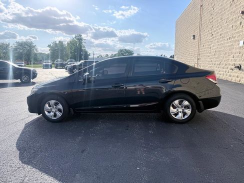 Used 2013 Honda Civic LX image 2