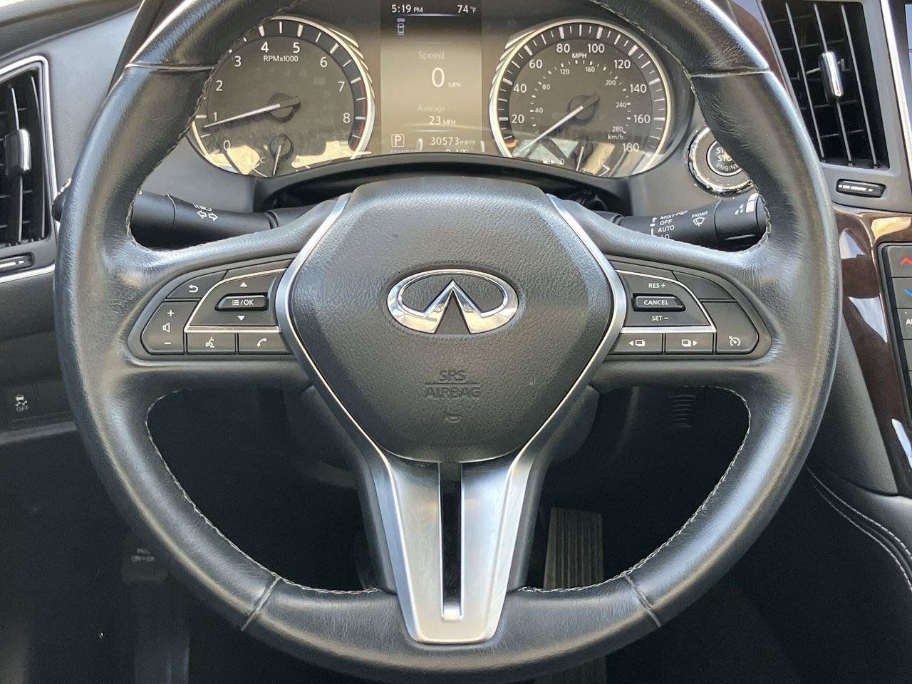 Used 2019 INFINITI Q50 Luxe w/ Essential Package (3.0T Luxe) AWD/4WD image 20