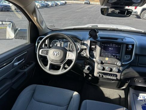 Used 2020 RAM 1500 Big Horn AWD/4WD image 19