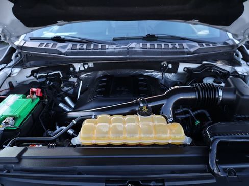 Used 2016 Ford F150 XLT w/ Equipment Group 302A Luxury image 31