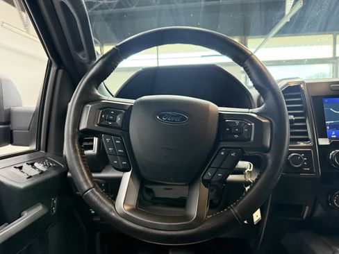 Used 2020 Ford F150 XLT w/ Equipment Group 302A Luxury AWD/4WD image 13