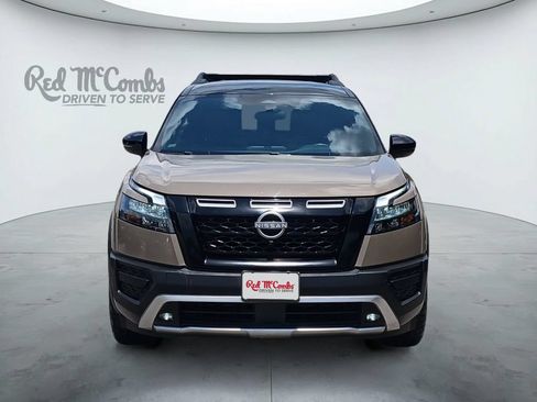Used 2024 Nissan Pathfinder Rock Creek AWD/4WD image 8