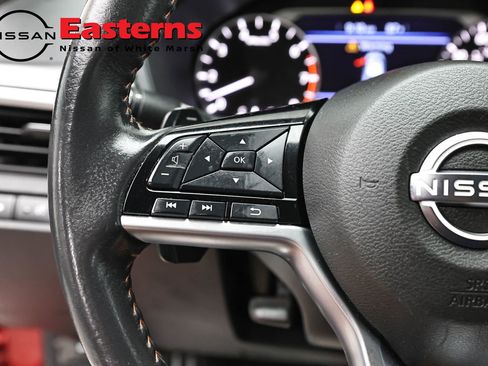Used 2023 Nissan Altima 2.5 SR AWD/4WD image 15