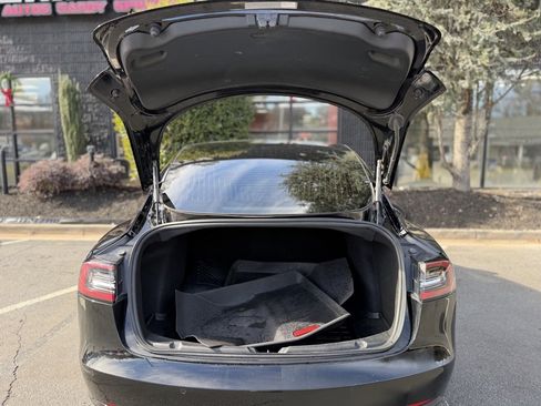 Used 2020 Tesla Model 3 Performance image 17